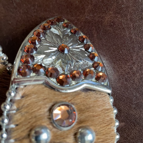 Gorgeous jeweled belt